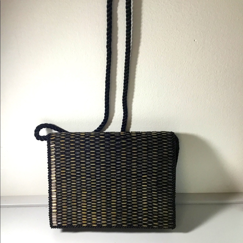 Hasi Hato beaded purse